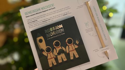 Weihnachtsaktion „Mission Morgen“ von ppm mit nachhaltigem Geschenkset und Botschaft für eine bessere Zukunft.